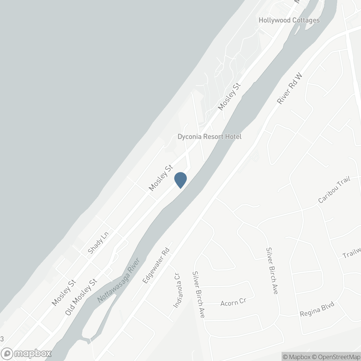 39 OLD MOSLEY STREET, Wasaga Beach, Ontario L9Z 2J8